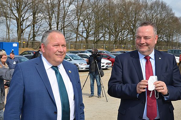 Josef Hovenjürgen Grundsteinlegung Levis 7